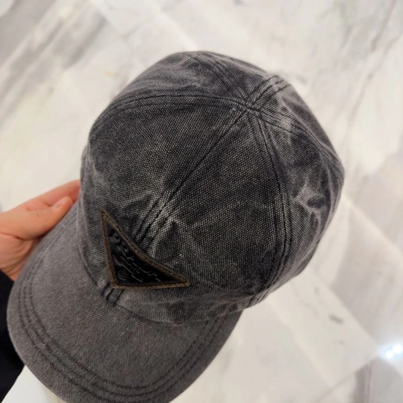 Prada Caps MultiPurpose 257184