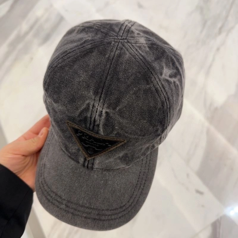 Prada Caps MultiPurpose 257184