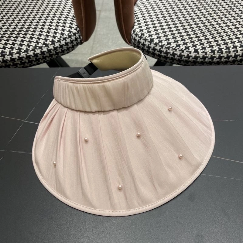 Prada Caps Effortless 257183