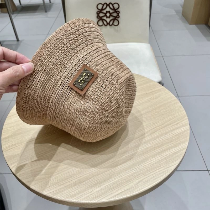 Prada Caps WaterResistant 257186