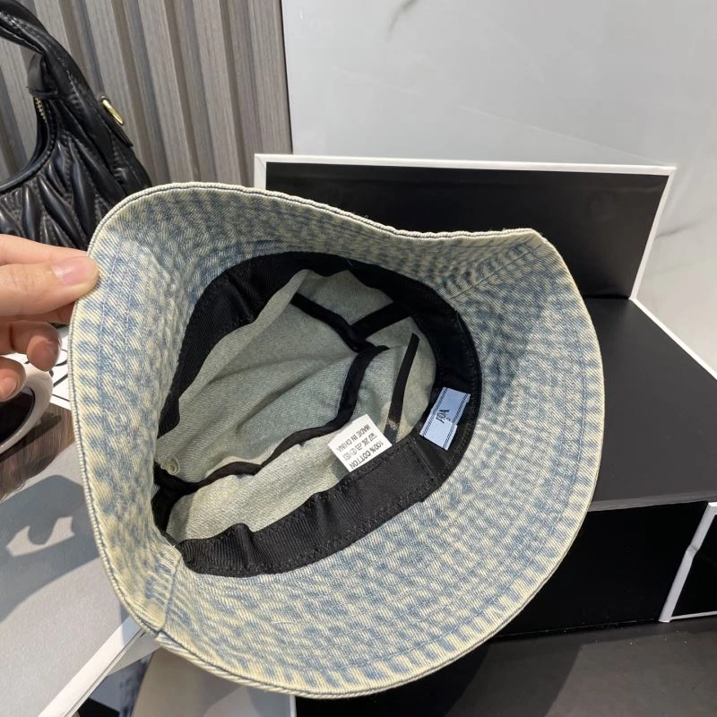 Prada Caps ZipUp 257172