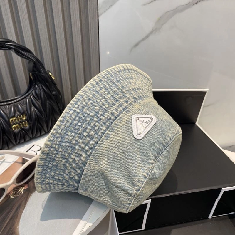 Prada Caps ZipUp 257172