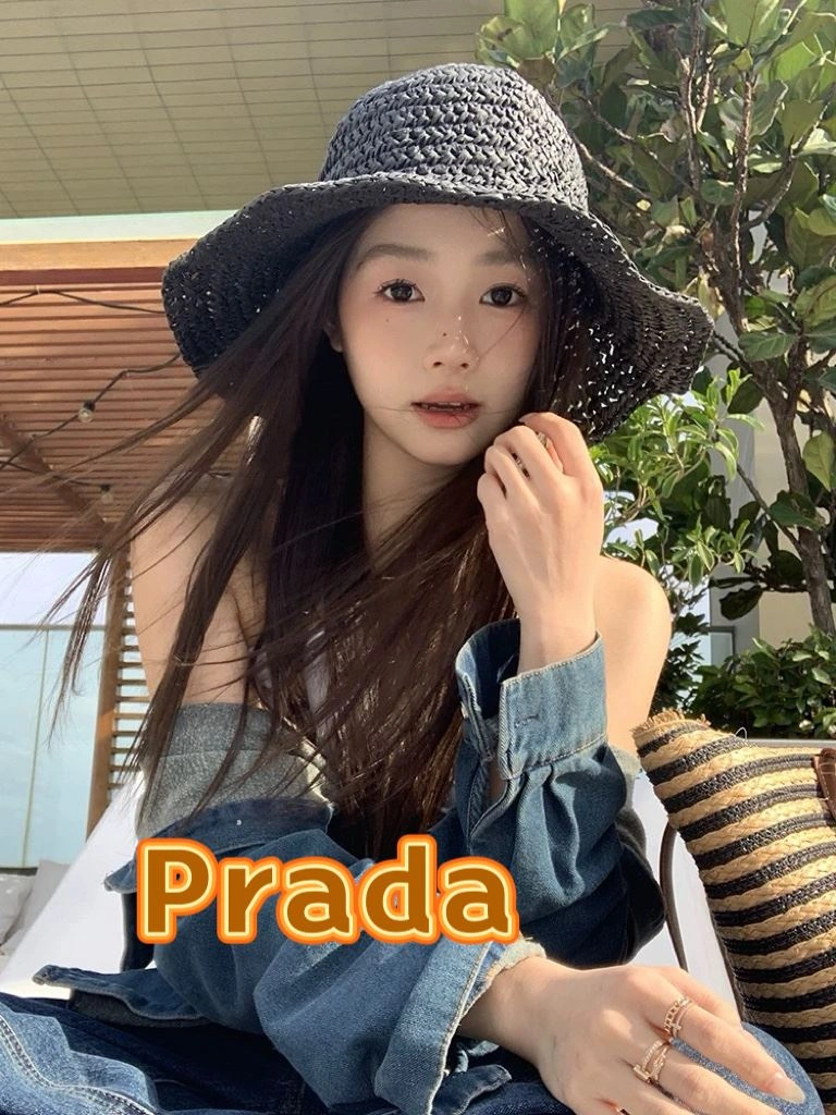 Prada Caps ModernLook 257167