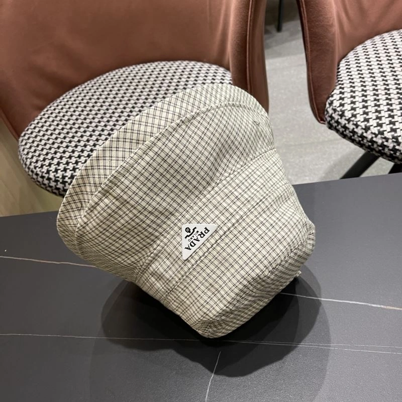 Vibrant Prada Caps 257197