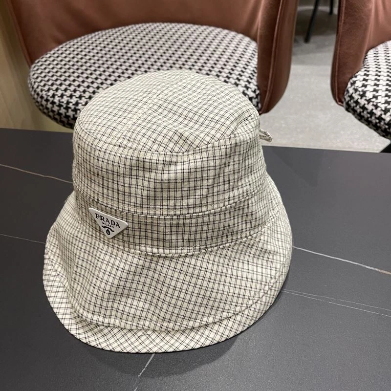 Vibrant Prada Caps 257197