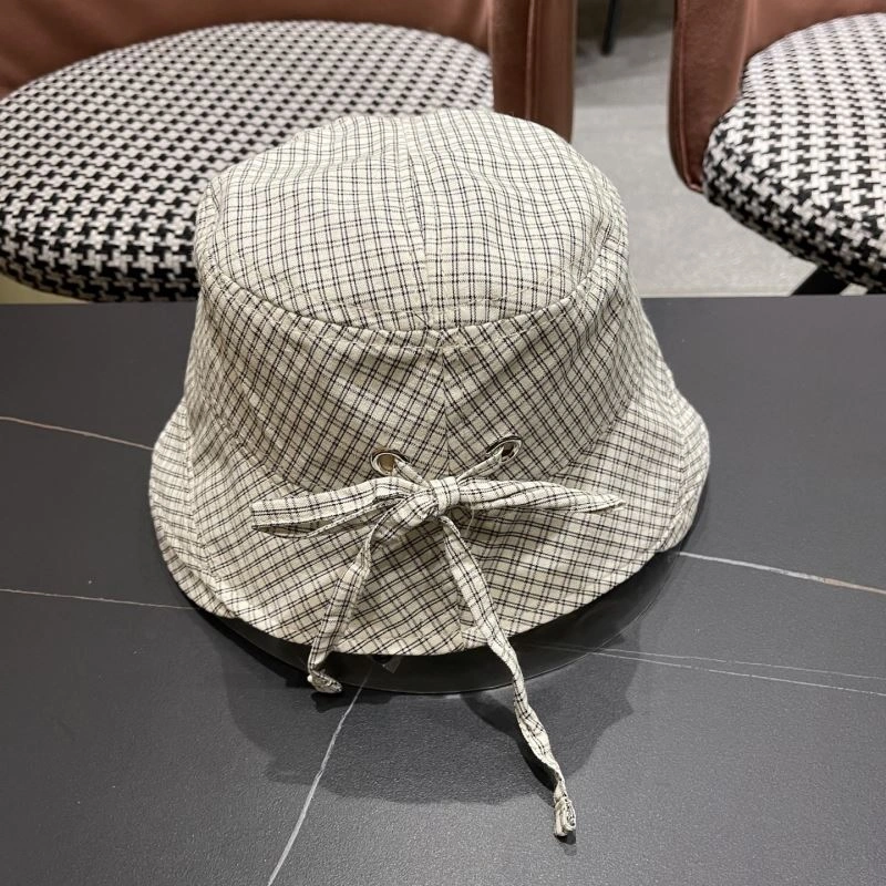 Vibrant Prada Caps 257197