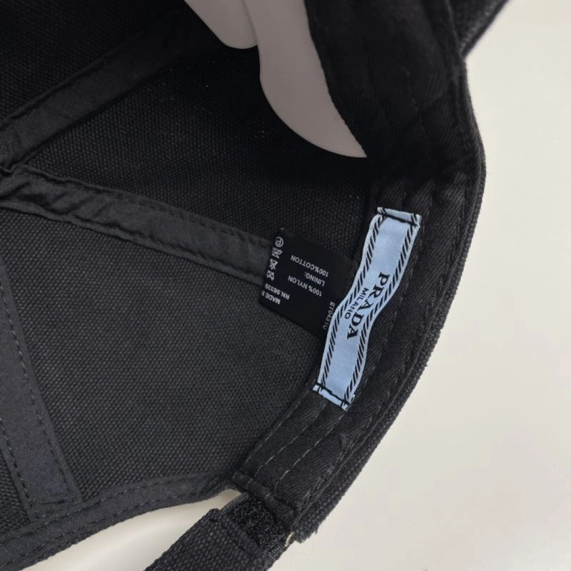 Vibrant Prada Caps 257126