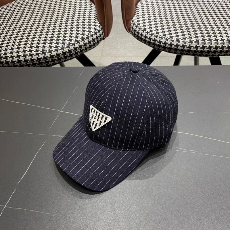 EyeCatching Prada Caps 257146
