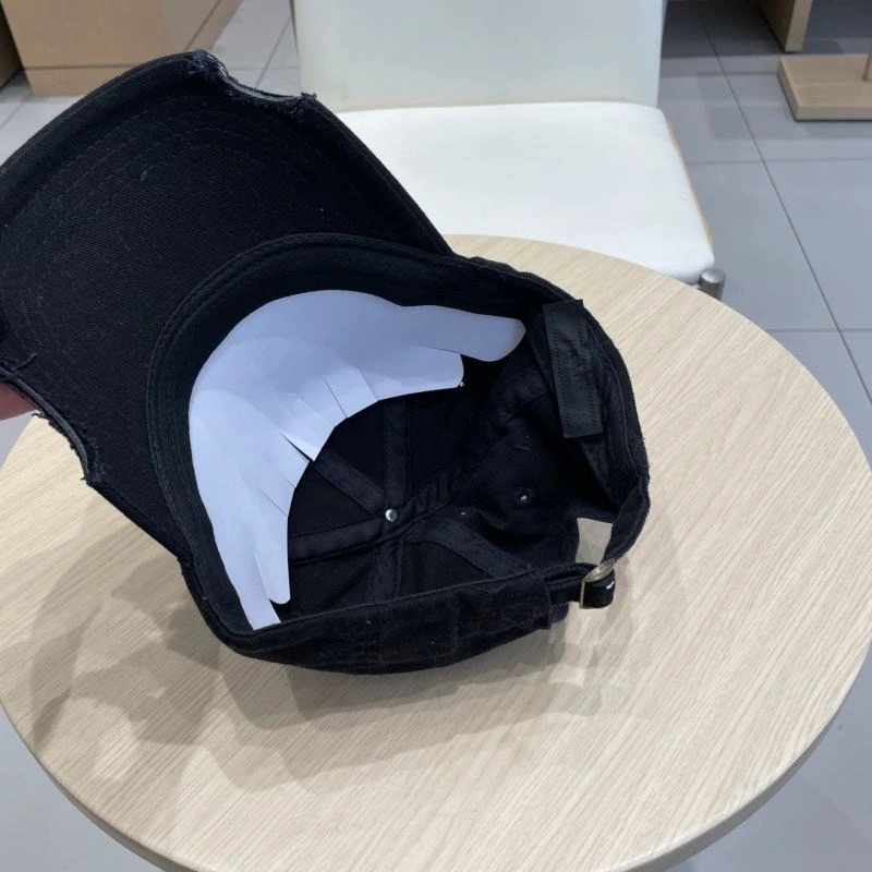 Prada Caps Timeless 257143