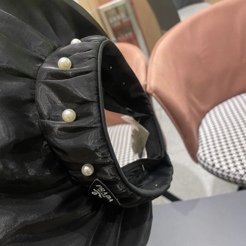 Prada Caps EasyMatch 257124