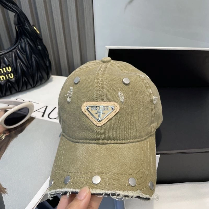 Bright Prada Caps 257144
