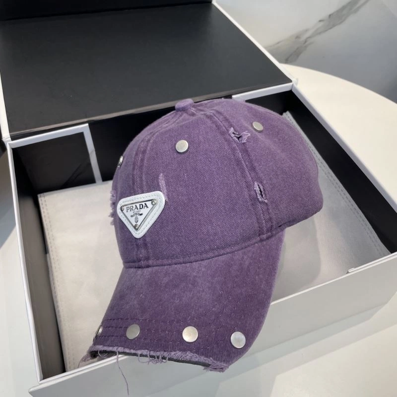 Fashionable Prada Caps 257127
