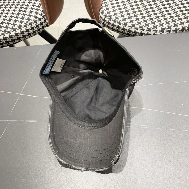 Prada Caps WaterResistant 257119