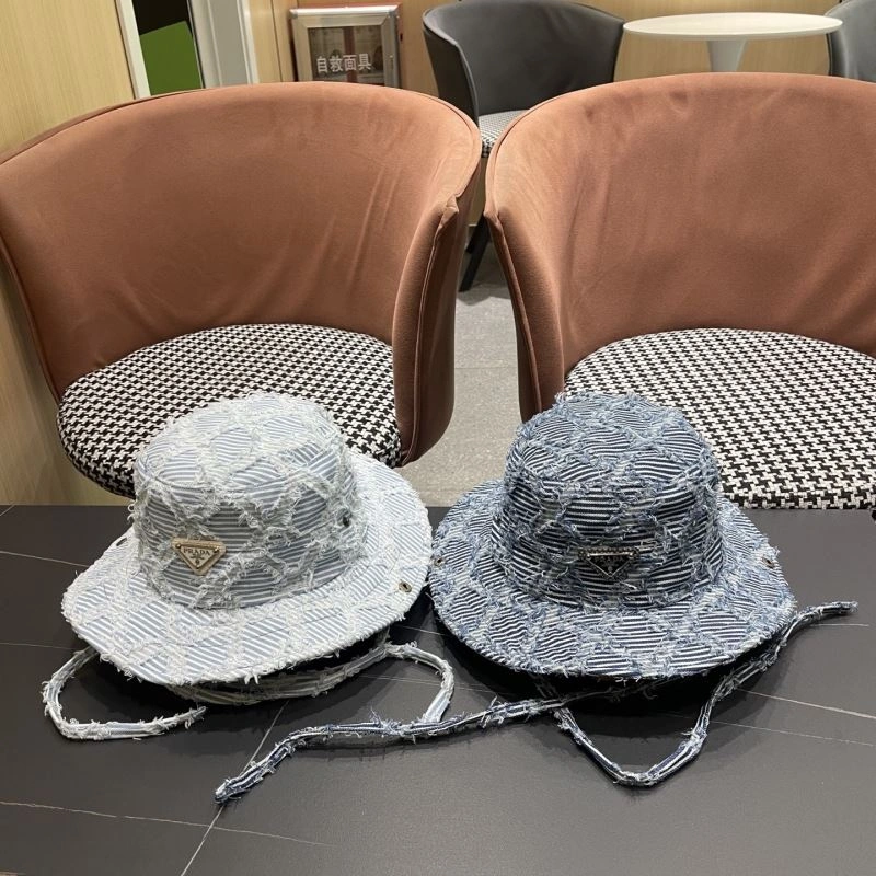 Versatile Prada Caps 257112
