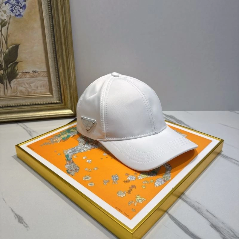 Prada Caps Sleek 257089