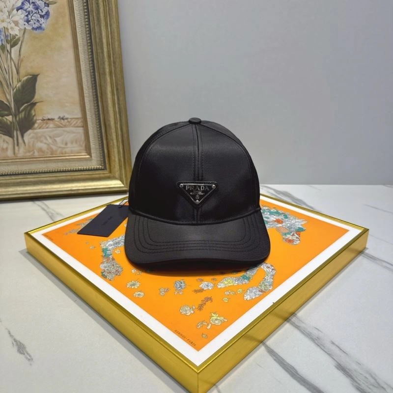 Prada Caps Bold 257083