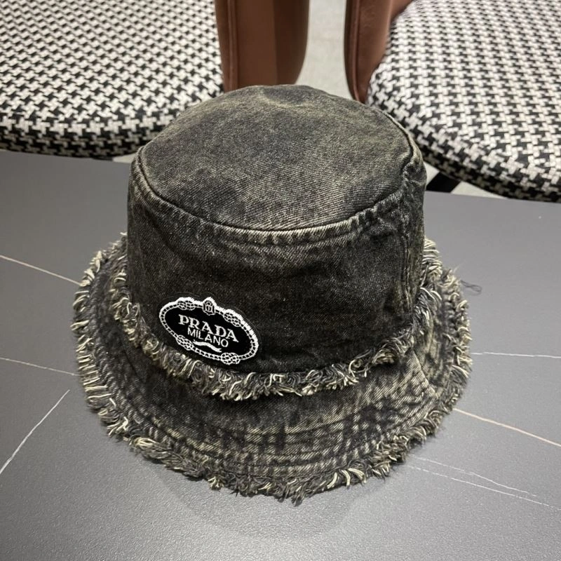 Prada Caps SmoothTexture 257102