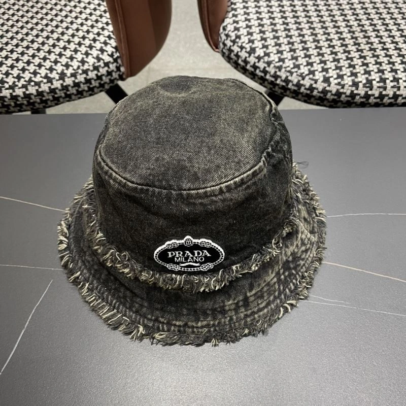 Prada Caps SmoothTexture 257102