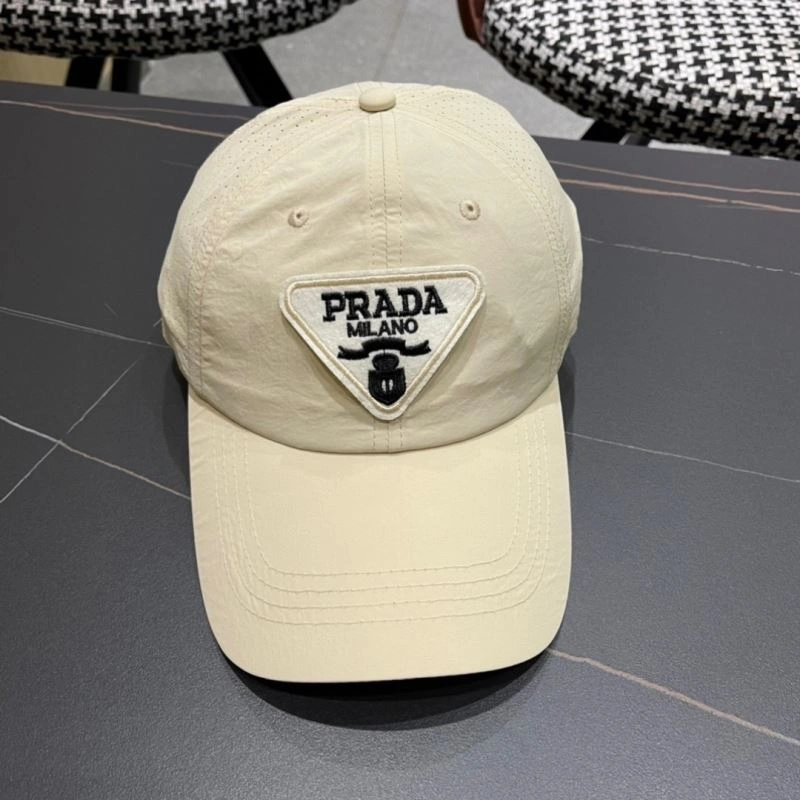 Prada Caps UrbanChic 257082