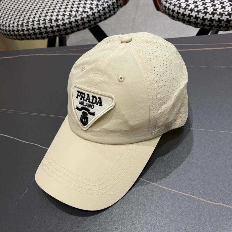 Prada Caps UrbanChic 257082