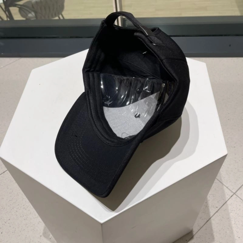 Prada Caps Contemporary 257076