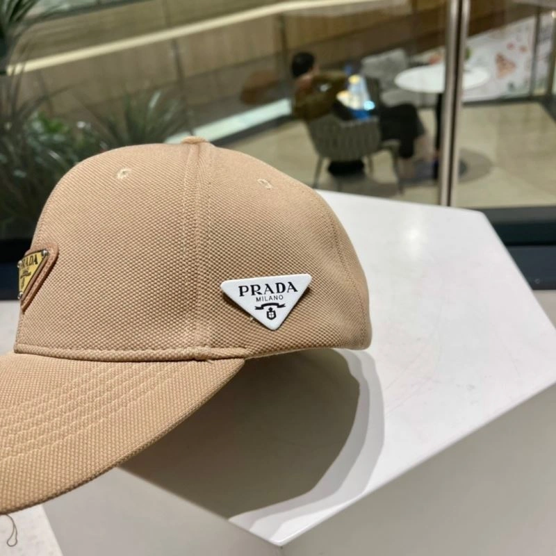 Prada Caps ZipUp 257075