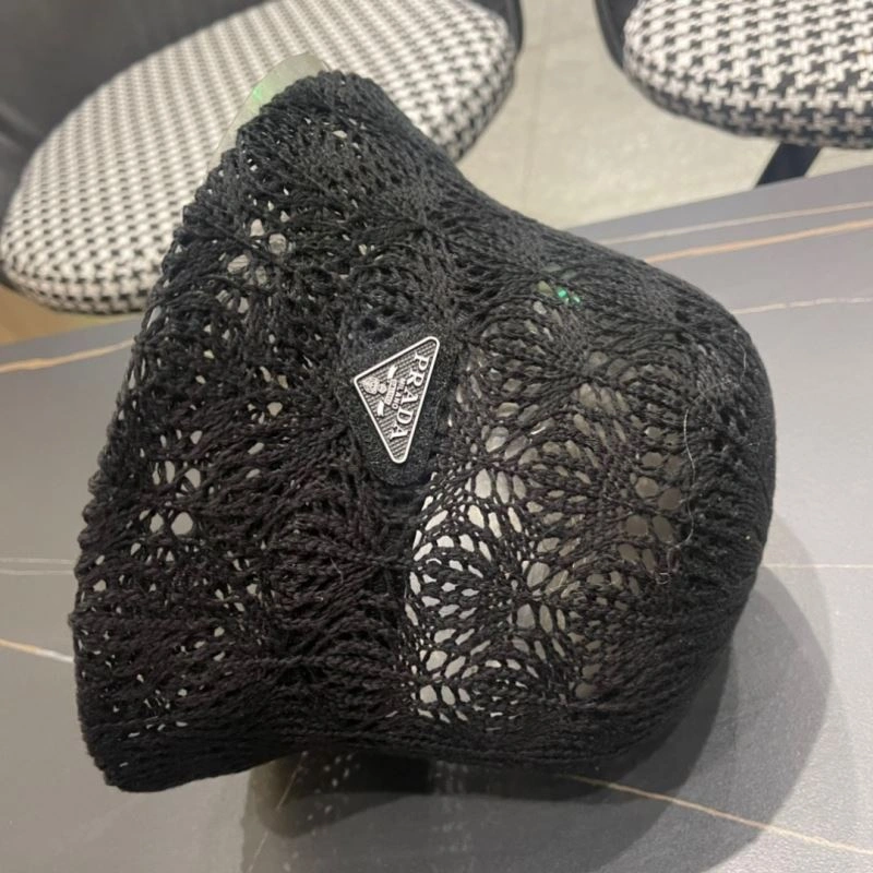 Prada Caps Functional 257072
