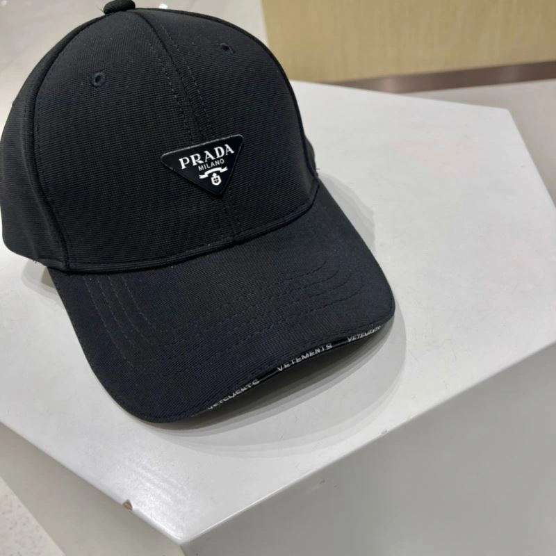 Prada Caps Practical 257068