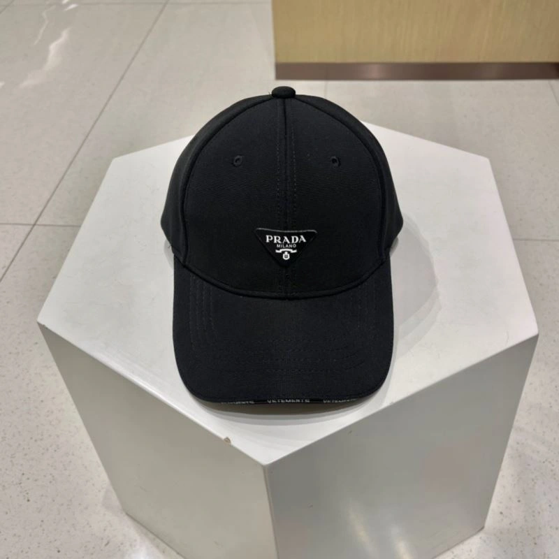 Prada Caps Practical 257068