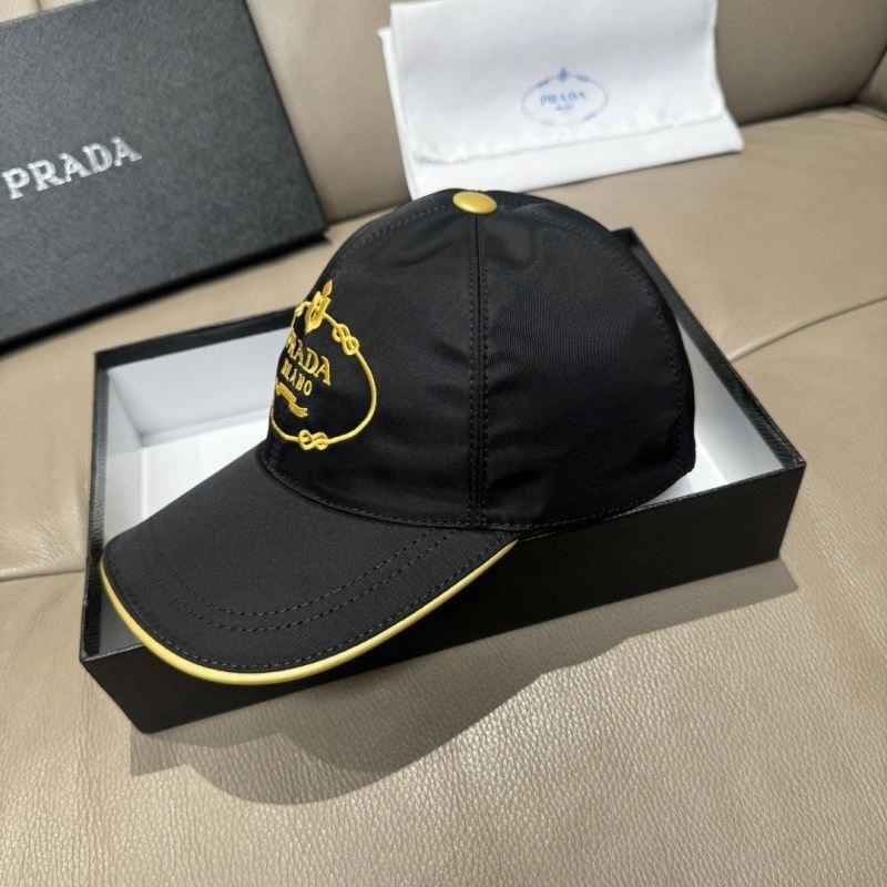 Prada Caps Trendsetting 257056
