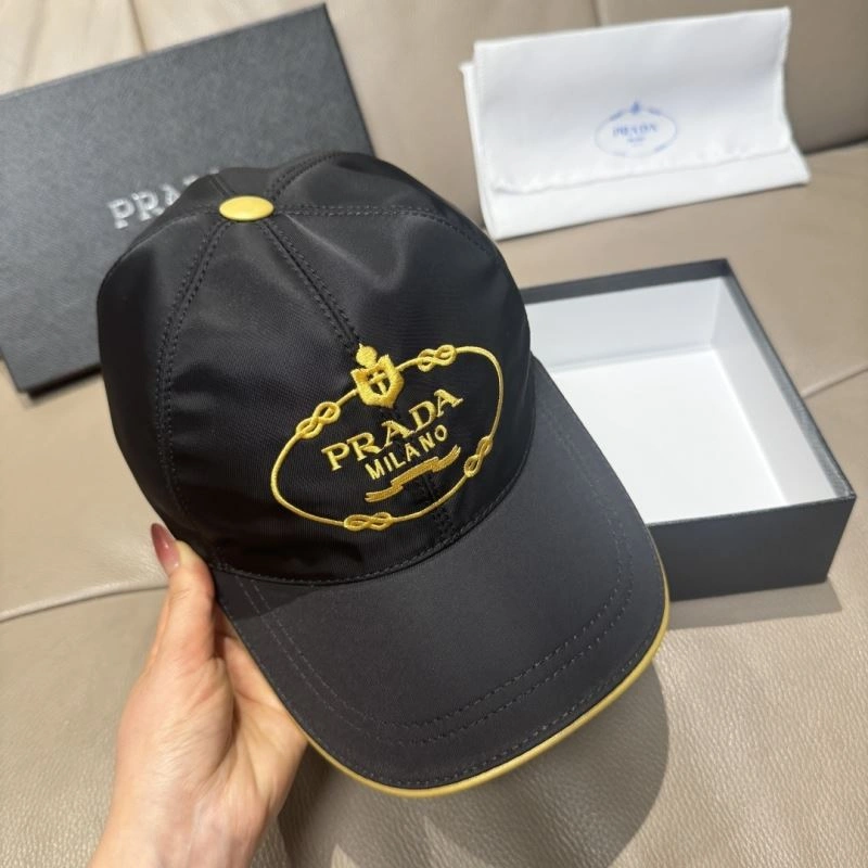 Prada Caps Trendsetting 257056