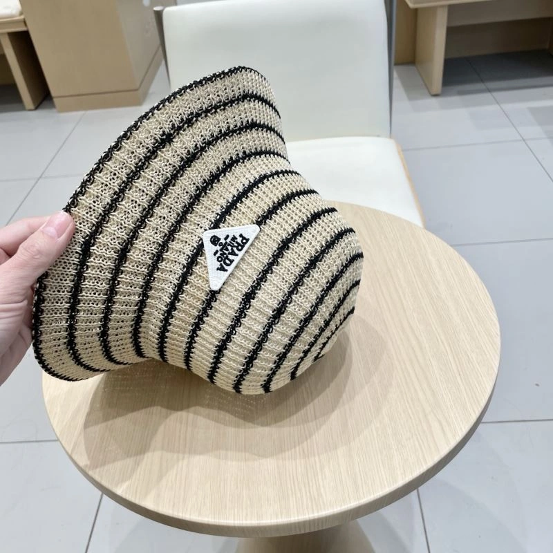 Prada Caps Comfortable 257049