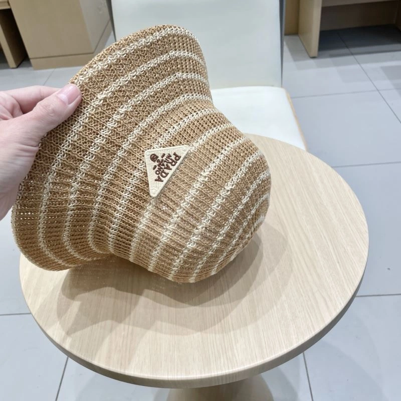 Prada Caps Practical 257041