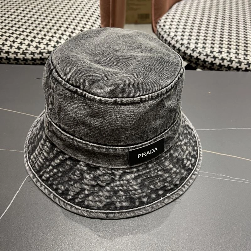 Effortless Prada Caps 261608
