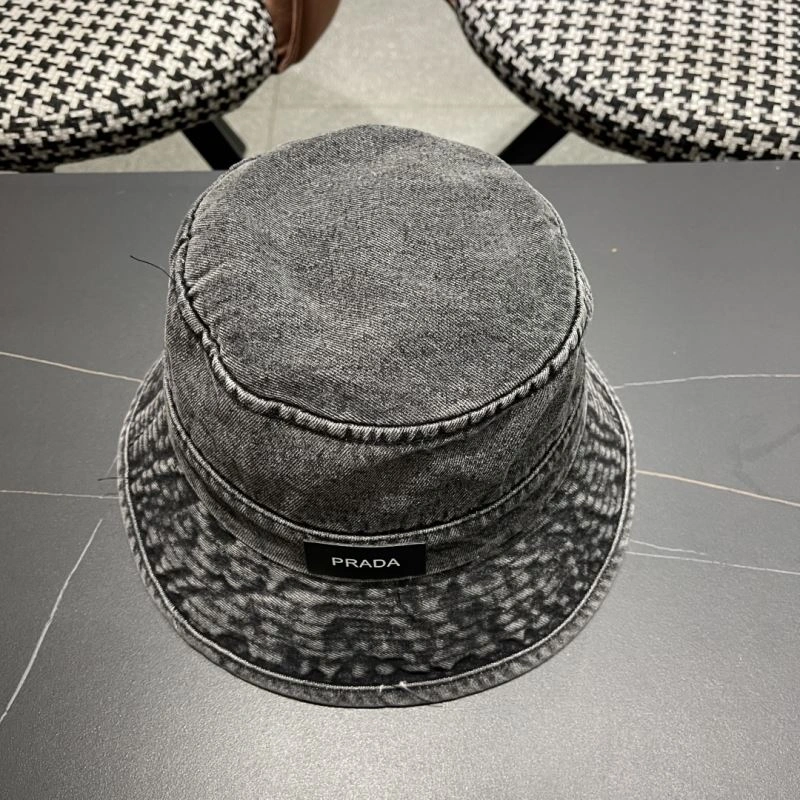 Effortless Prada Caps 261608