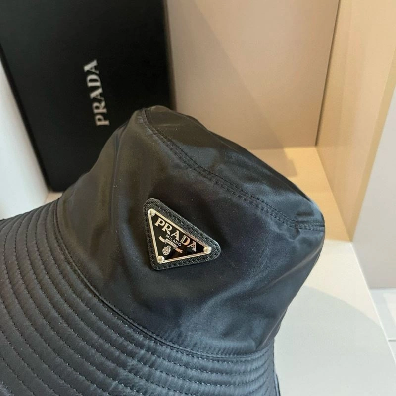 Prada Caps Durable 261607