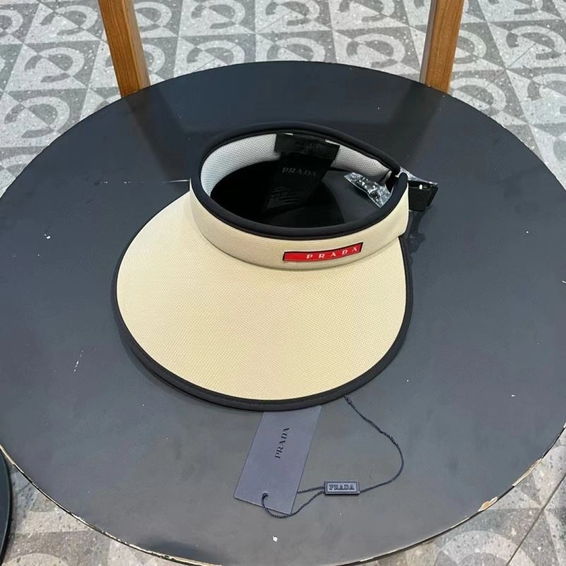 Prada Caps Classic 261575