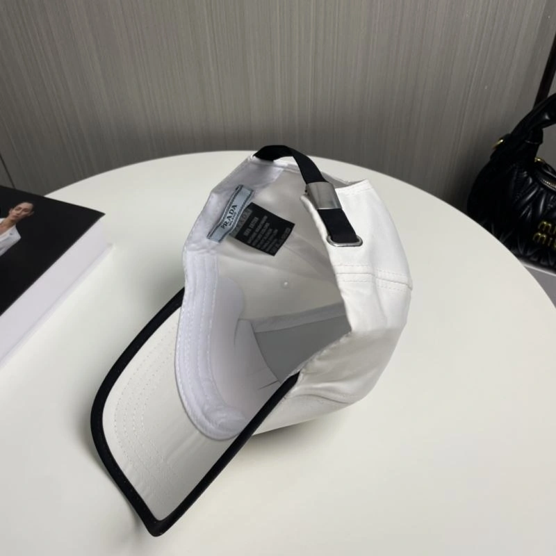 Prada Caps Seasonal 261573