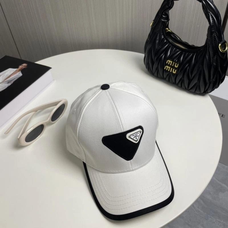 Prada Caps Seasonal 261573