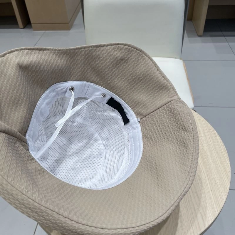Snug Prada Caps 261566