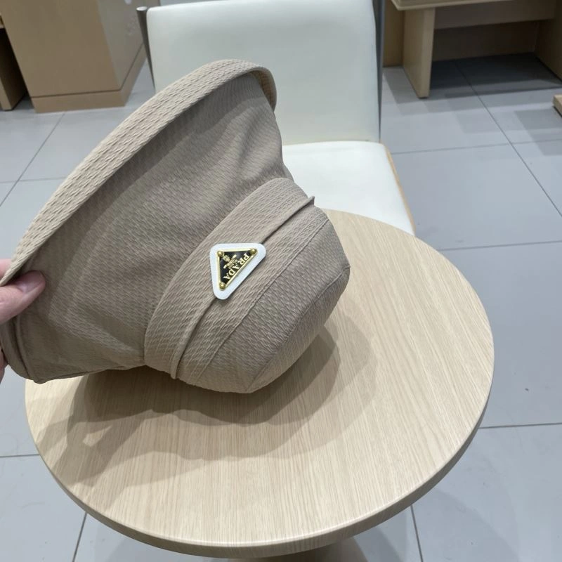 Snug Prada Caps 261566