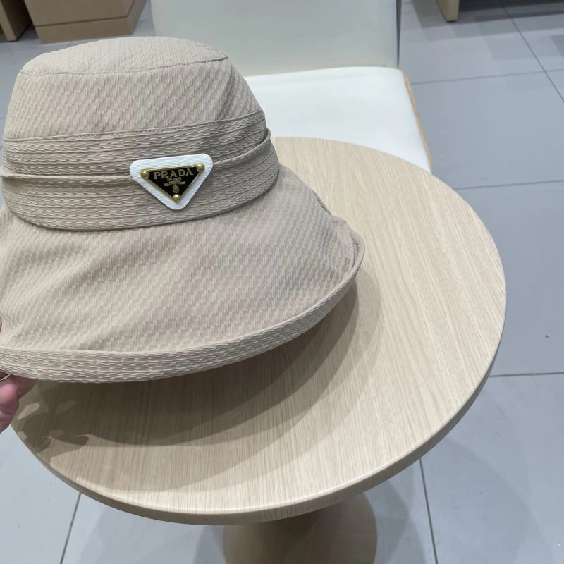 Snug Prada Caps 261566