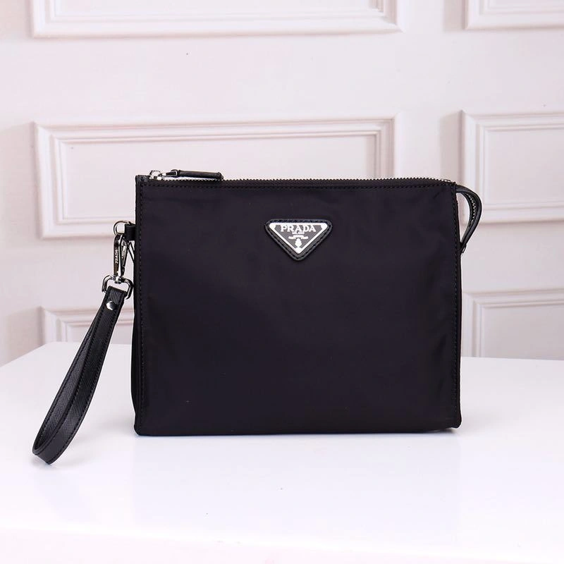 Minimalist Prada Cosmetic Bags 87248