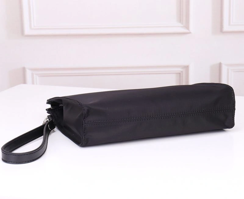 Minimalist Prada Cosmetic Bags 87248