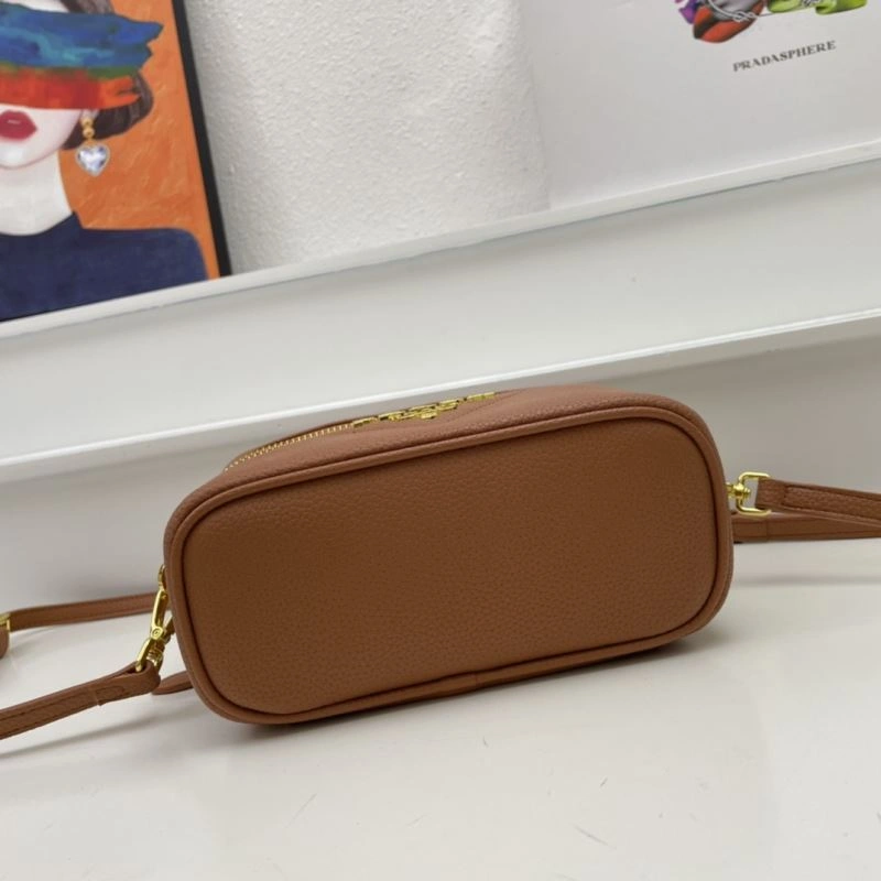 Prada Cosmetic Bags OnTrend 83085