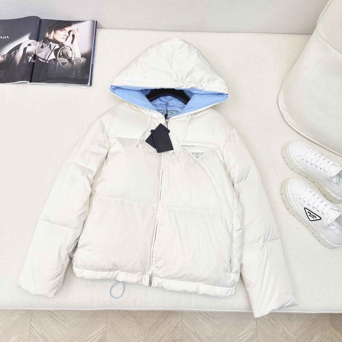 Flexible Prada Down Jackets 172841
