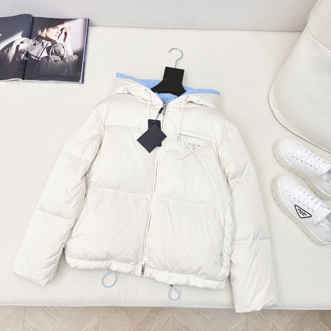 Flexible Prada Down Jackets 172841
