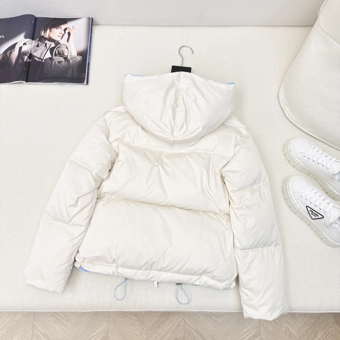 Flexible Prada Down Jackets 172841