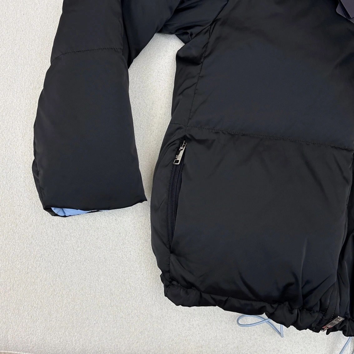 Prada Down Jackets Stylish 172777