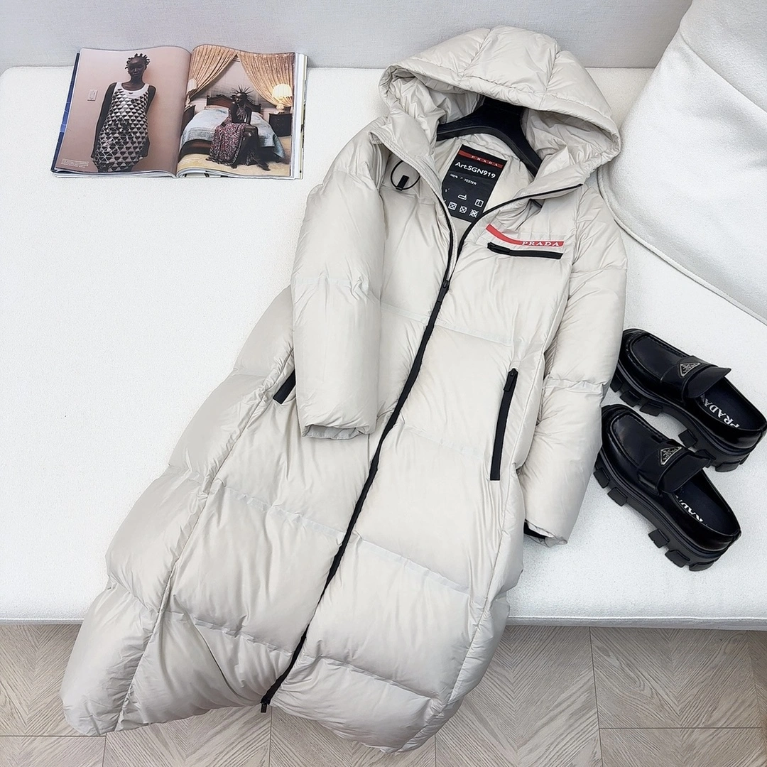 Vibrant Prada Down Jackets 172834